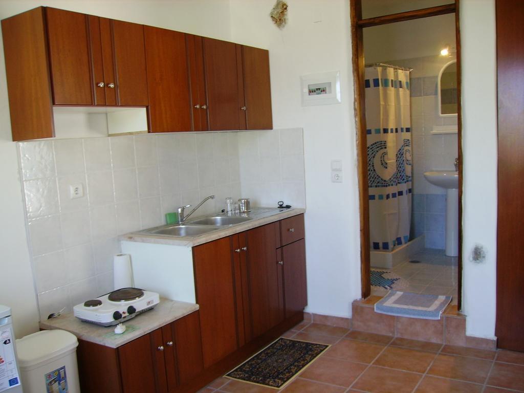 Studios Happiness Panteli Exterior foto